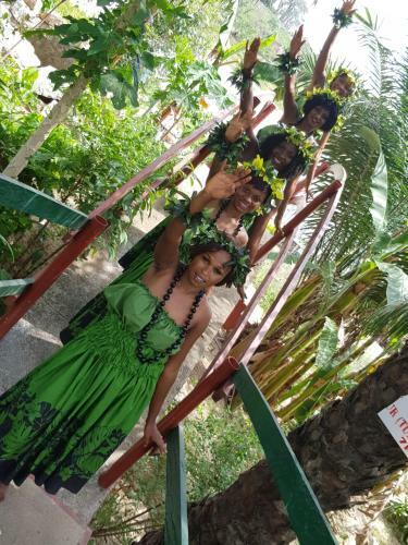 Aloha Hotel And Resorts