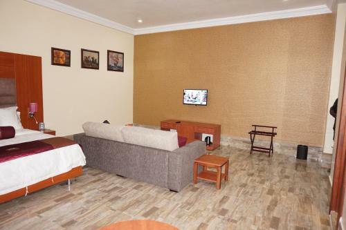 Hotel Aenon Suites Oshogbo