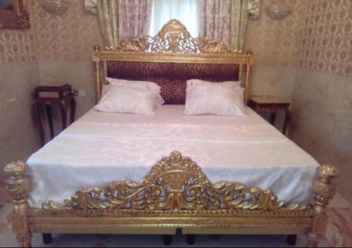 Grand Emperor Hotels, Lekki Phase 1