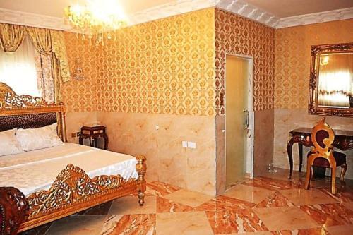 Grand Emperor Hotels, Lekki Phase 1