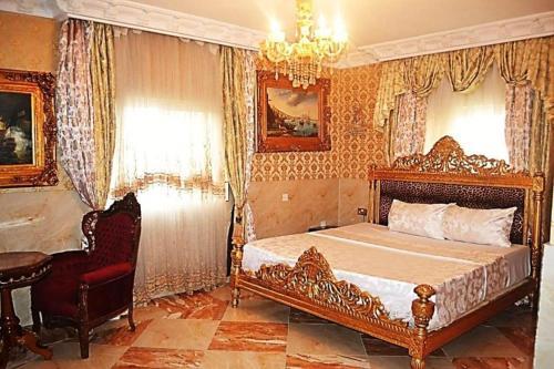 Grand Emperor Hotels, Lekki Phase 1