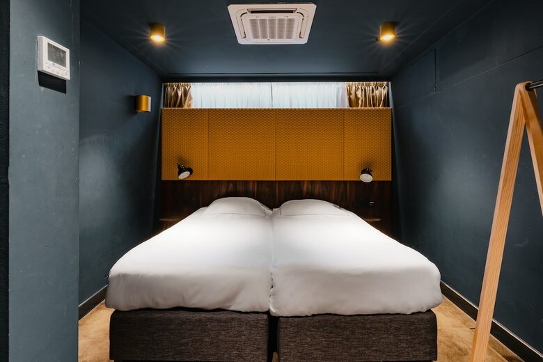 Hotel De Jonker Urban Studios & Suites