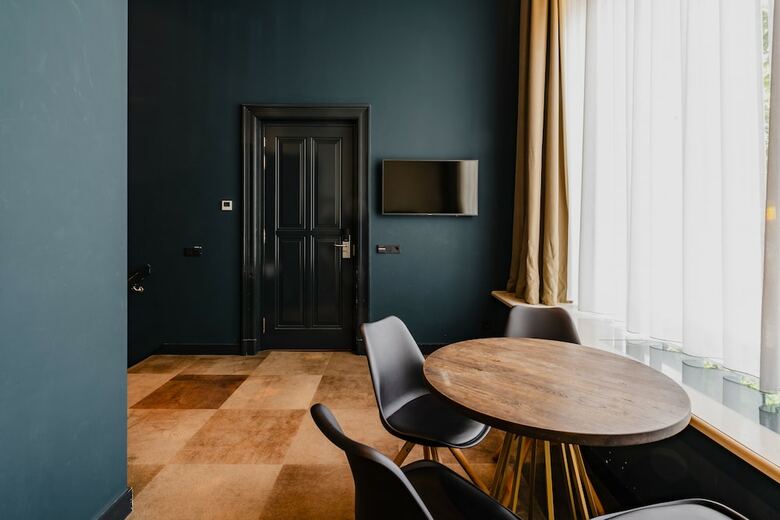 Hotel De Jonker Urban Studios & Suites
