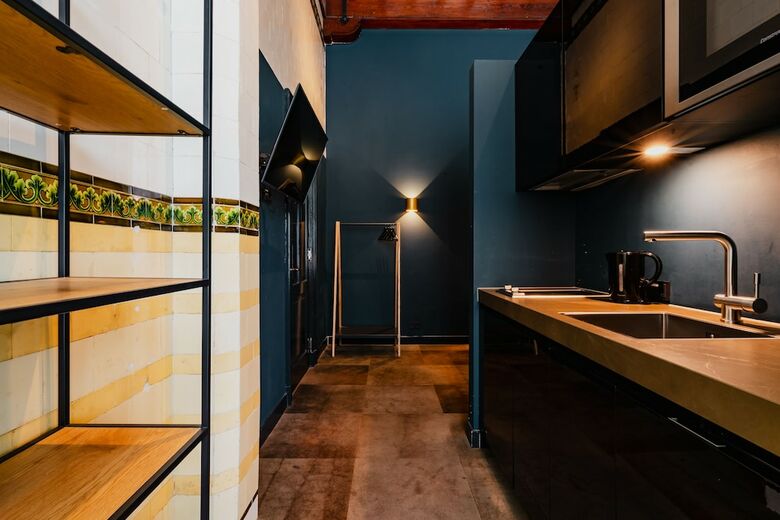Hotel De Jonker Urban Studios & Suites