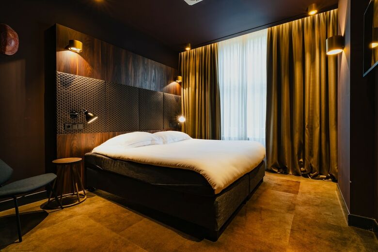 Hotel De Jonker Urban Studios & Suites