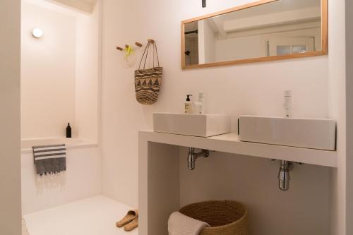 Bed & Breakfast The White-canal View Private Studio