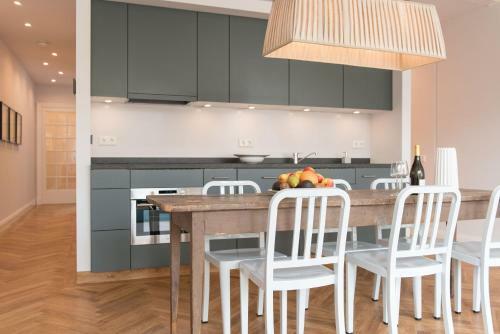 Monumental Canal Apartment