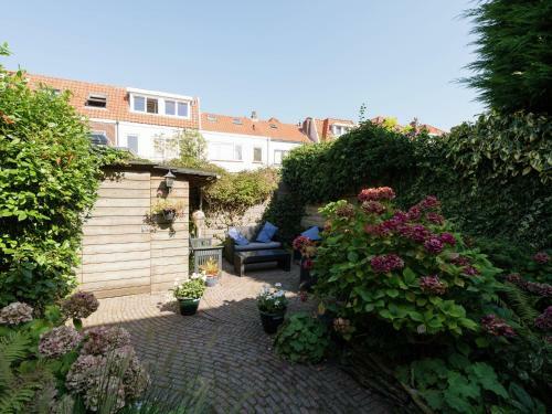 Modern Holiday Home In Bloemendaal With Garden