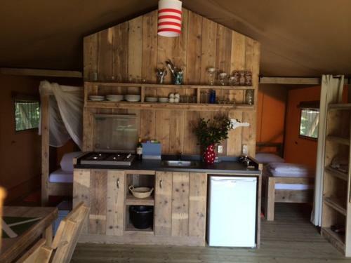 Camping Yn'e Lijte