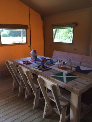 Camping Yn'e Lijte