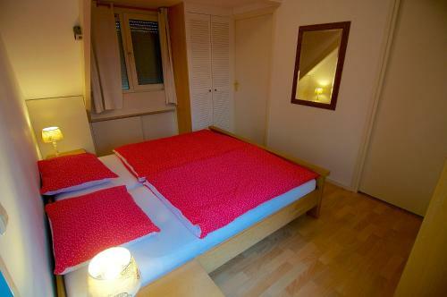 Holiday Home De Zuwe - Loosdrecht