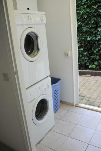 Holiday Home De Zuwe - Loosdrecht
