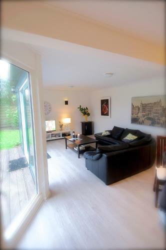 Holiday Home De Zuwe - Loosdrecht