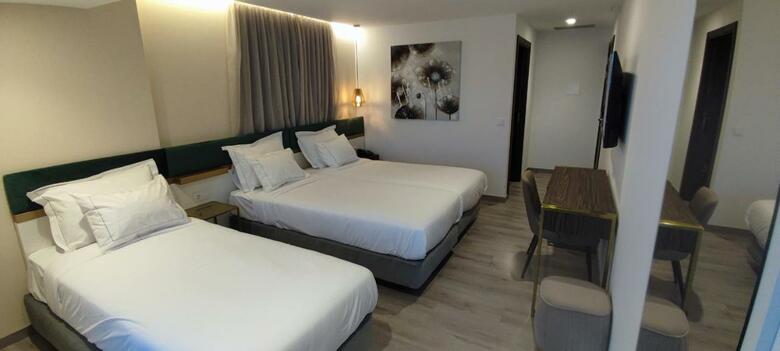 Hotel 4 Estacoes