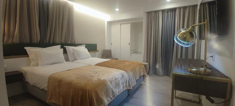 Hotel 4 Estacoes