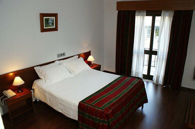 Hostal Residencial Cristo Rei