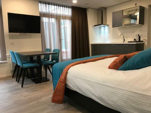 Rivers Hotel