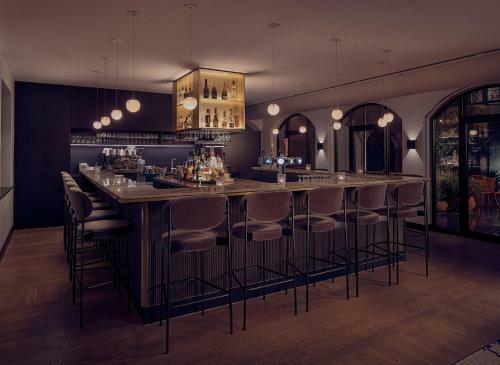 The Anthony Hotel