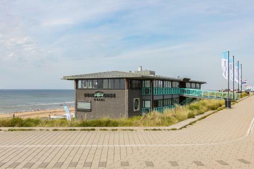 Beachhouse Hotel