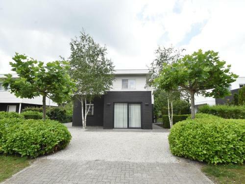 Modern Villa In Harderwijk With Jacuzzi