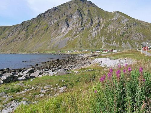 Two-bedroom Holiday Home In Gravdal 2