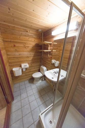 Domb�s Hostel