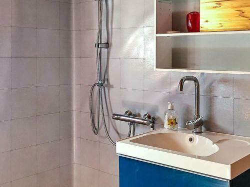 Three-bedroom Holiday Home In Evje 1