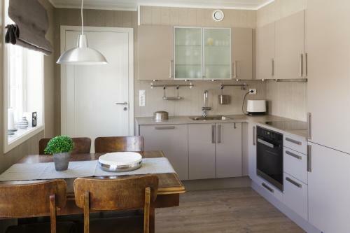 Apartamento Stranda Alpegrend 58 - Strandafjellet