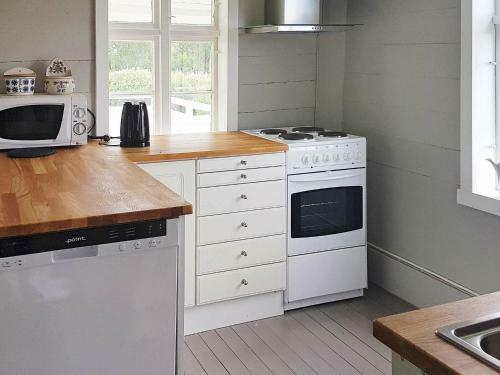Holiday Home Bjoa II