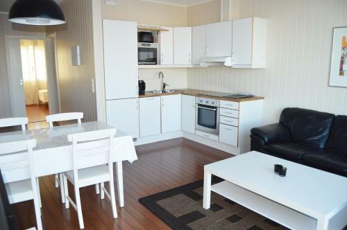 Hotel Sula Rorbuer Og Havhotell