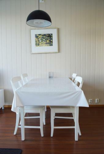Hotel Sula Rorbuer Og Havhotell