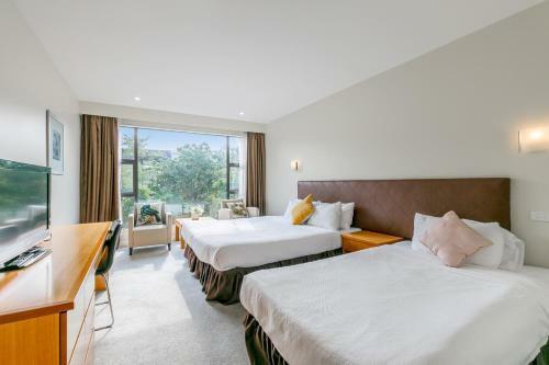 Boulevard Hotel