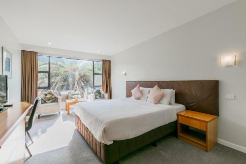 Boulevard Hotel