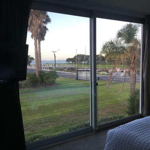 The Beach View House, Milford