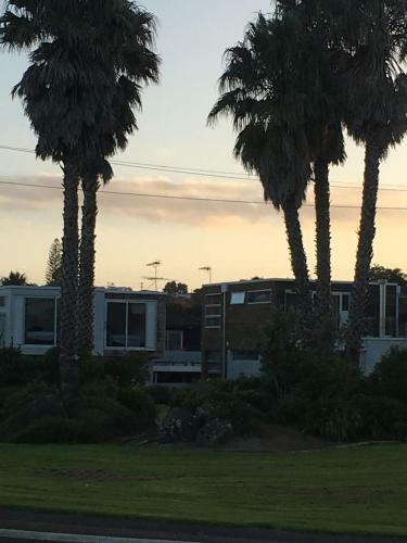 The Beach View House, Milford