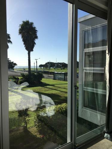 The Beach View House, Milford