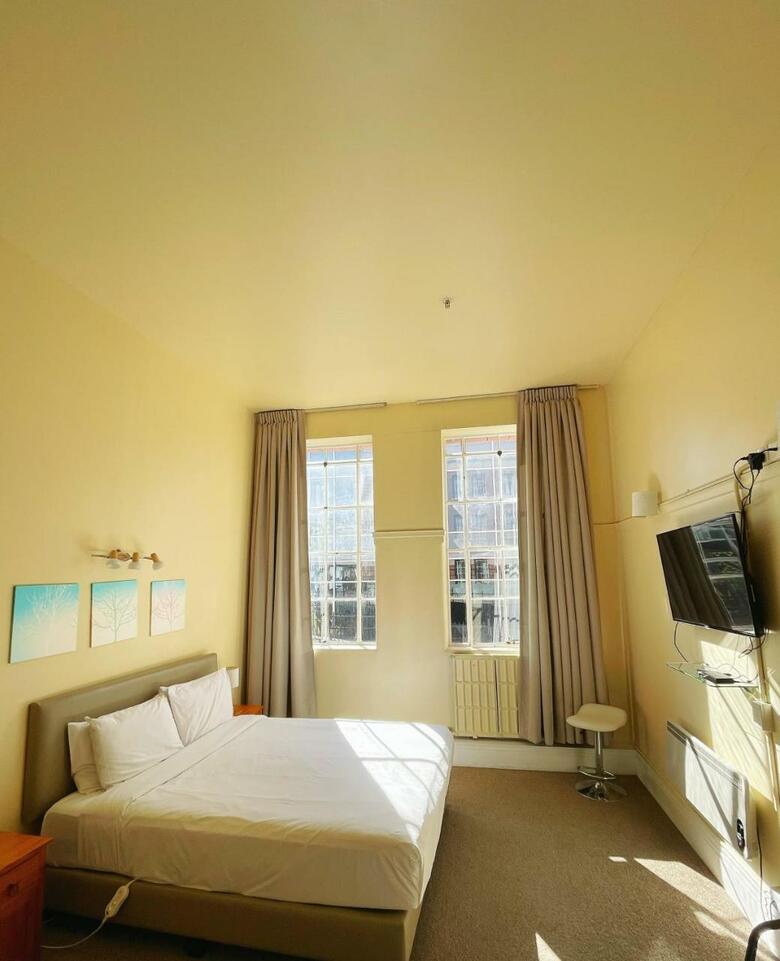 Hotel Grand Central Serviced Apartments