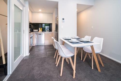Brand New 2 Bedroom Apartment