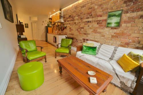 Urban Oasis Apartment