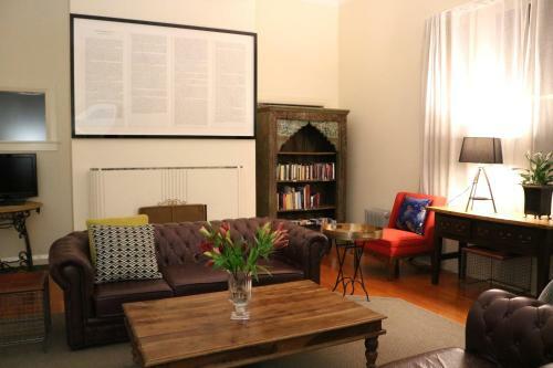 Hostal Nyima Tashi Buddhist Centre