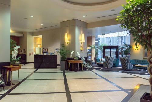 Lovely City Apartment! Views, Pool And Gym