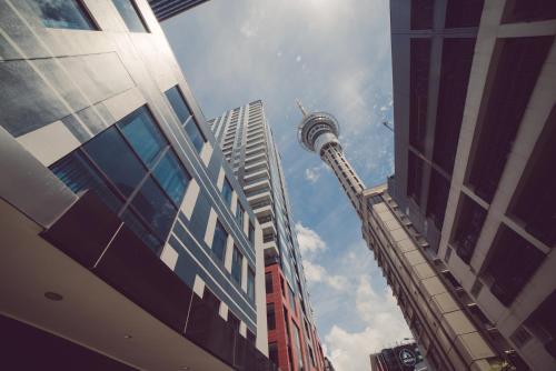 Under The Sky Tower -- Brand New Modern Apartment