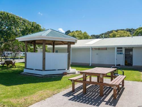 Shelly Beach Top 10 Holiday Park