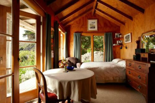 Te Hapu Coastal Cottages
