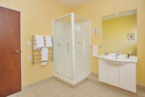 Salisbury Apartment - Christchurch Holiday Homes