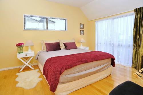 Salisbury Apartment - Christchurch Holiday Homes