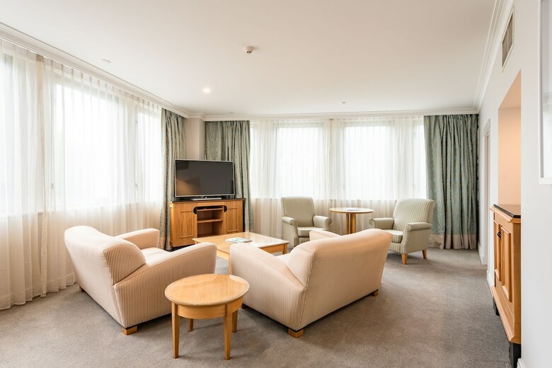 Distinction Christchurch Hotel