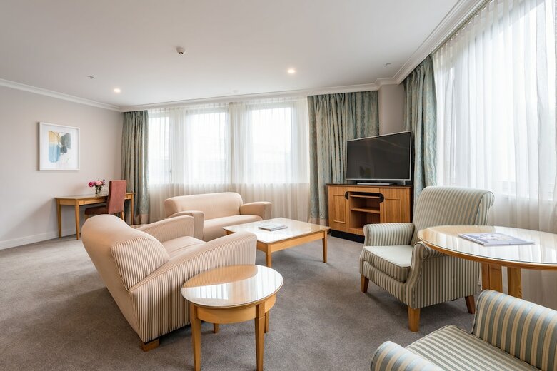 Distinction Christchurch Hotel