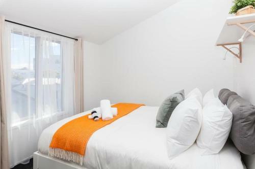 Apartamento Cloud 9 - Inner City Townhouse