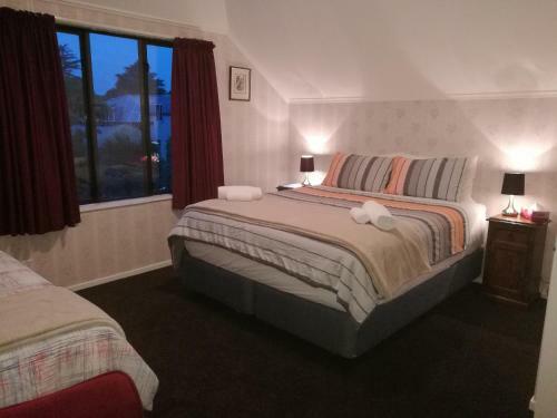 Bed & Breakfast Stay At Jellie Park